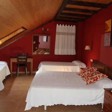 O Lar Da Avoa 컨트리하우스 캄바도스